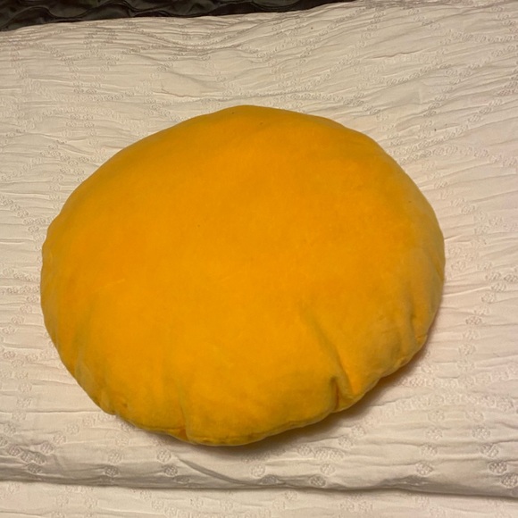 Emoji pillow - Picture 2 of 2